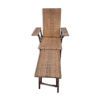 Rattan lounge chair