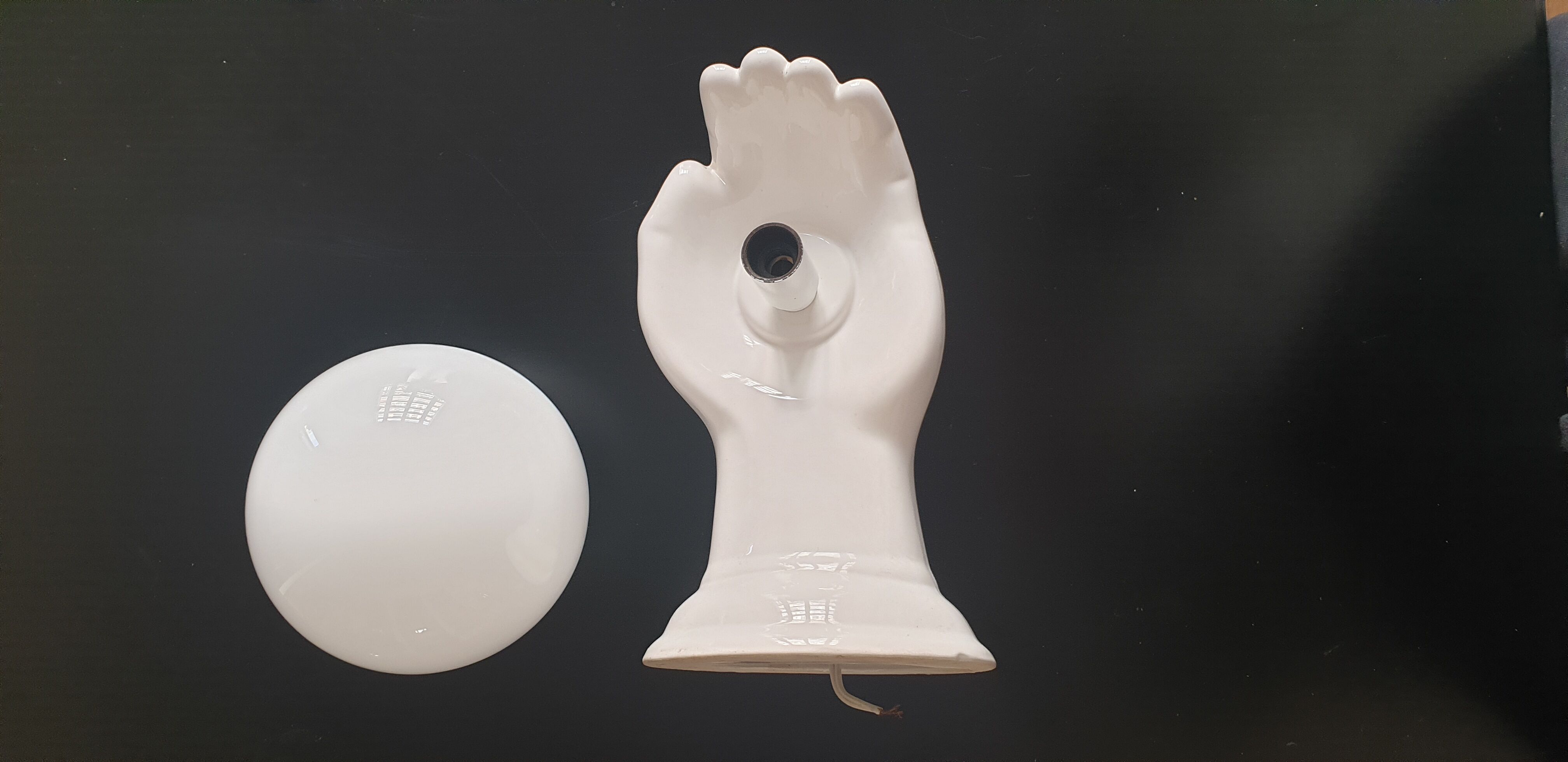 Hand-shaped ceramic and opaline globe, signed delfts wit