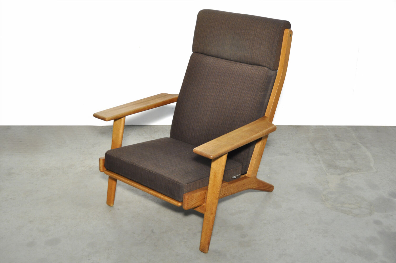Armchair, GE 290 designed by Hans J. Wegner for Getama, Denmark 1950s