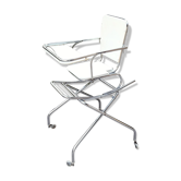 Chaise haute jaune clair