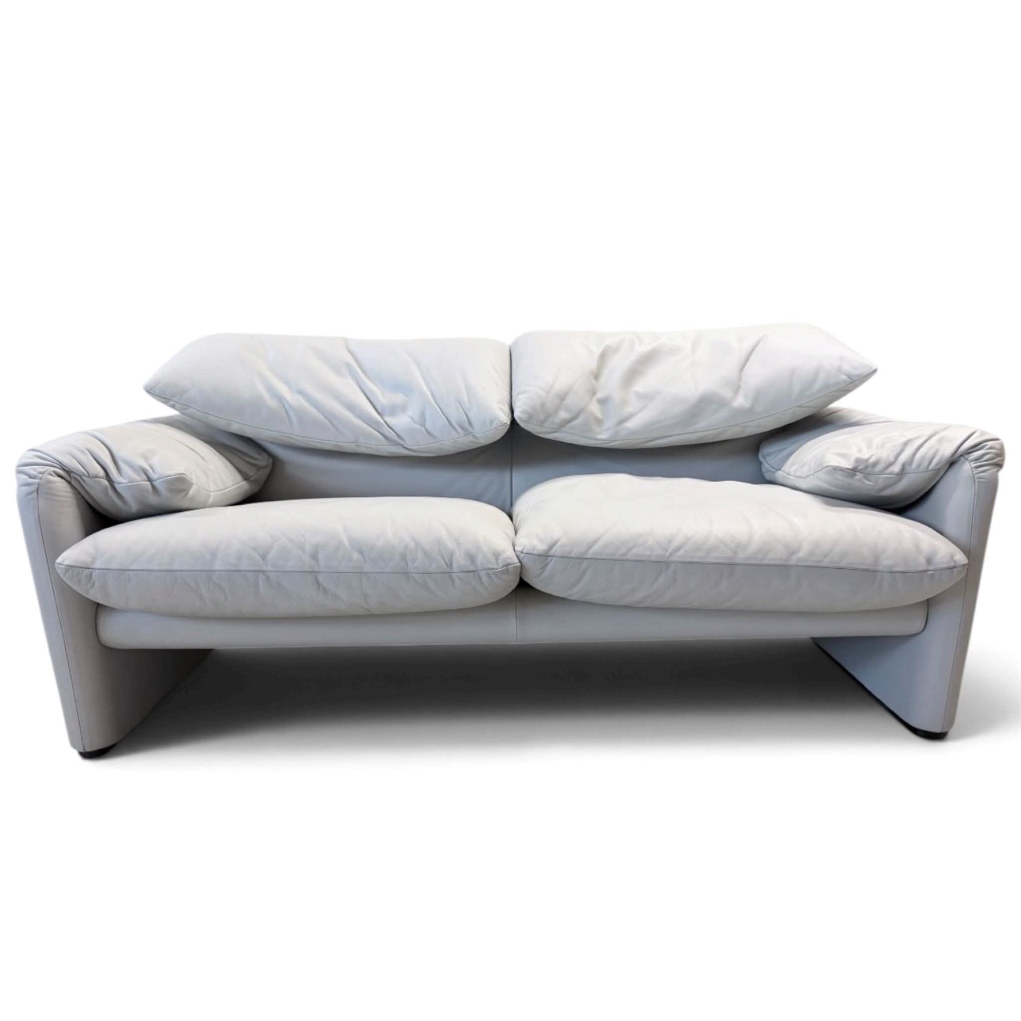 Cassina Maralunga 2-Seater Sofa by Vico Magistretti in Grey