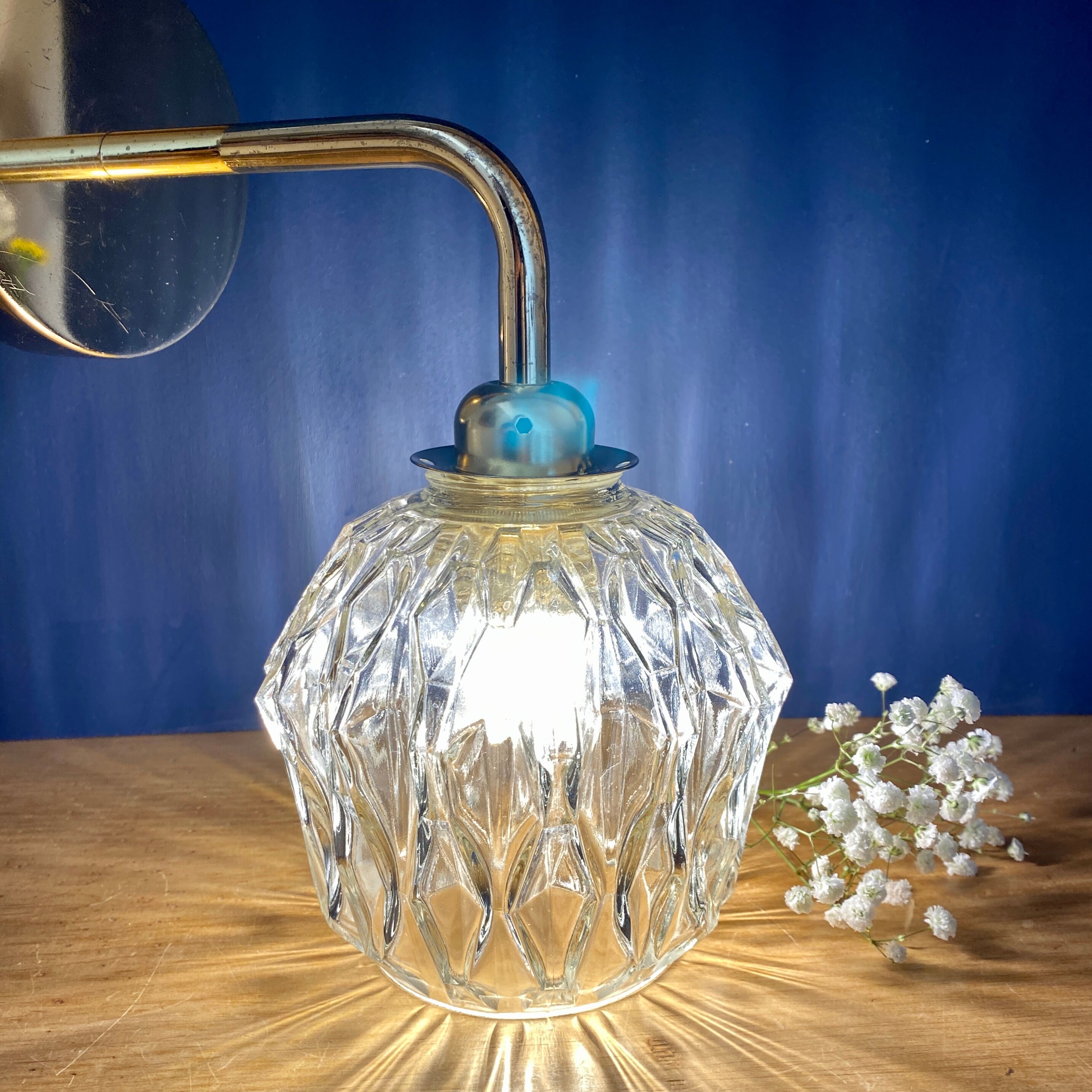 Vintage glass tulip wall lamp