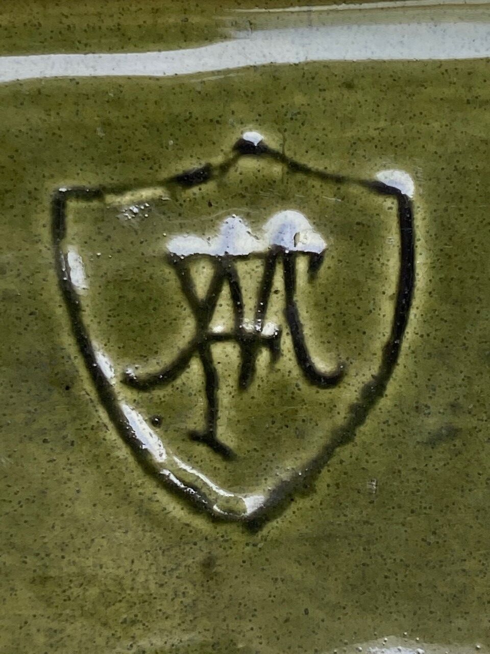 Vallauris-style dabbling gardener