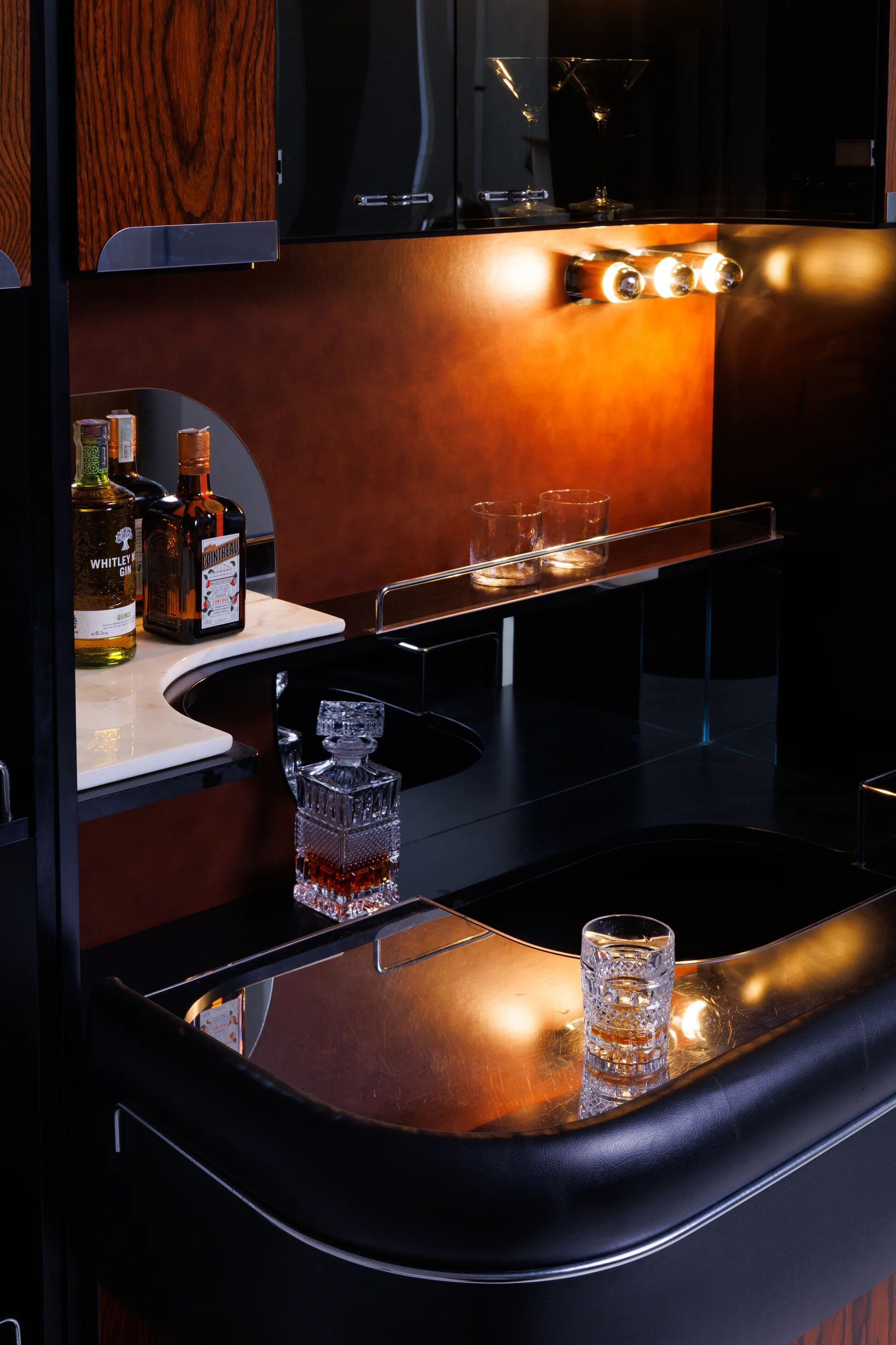 Mid-century bar cabinet - 1970s, Italy