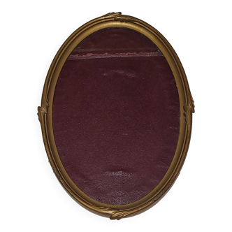 Small oval frame - old