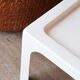 Table basse Prisunic en fibre de verre blanche, années 70