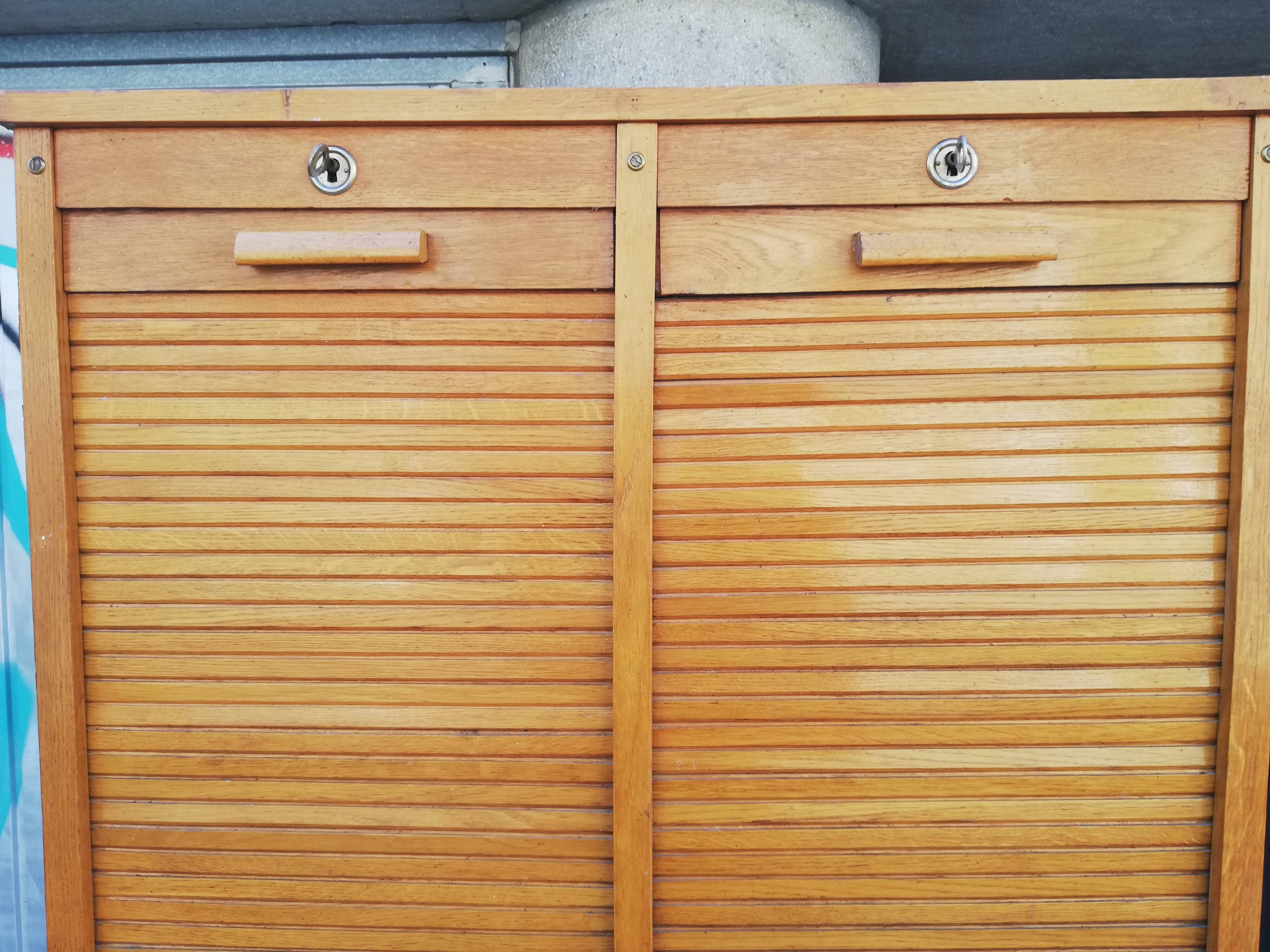 Notary furniture double oak curtain binder