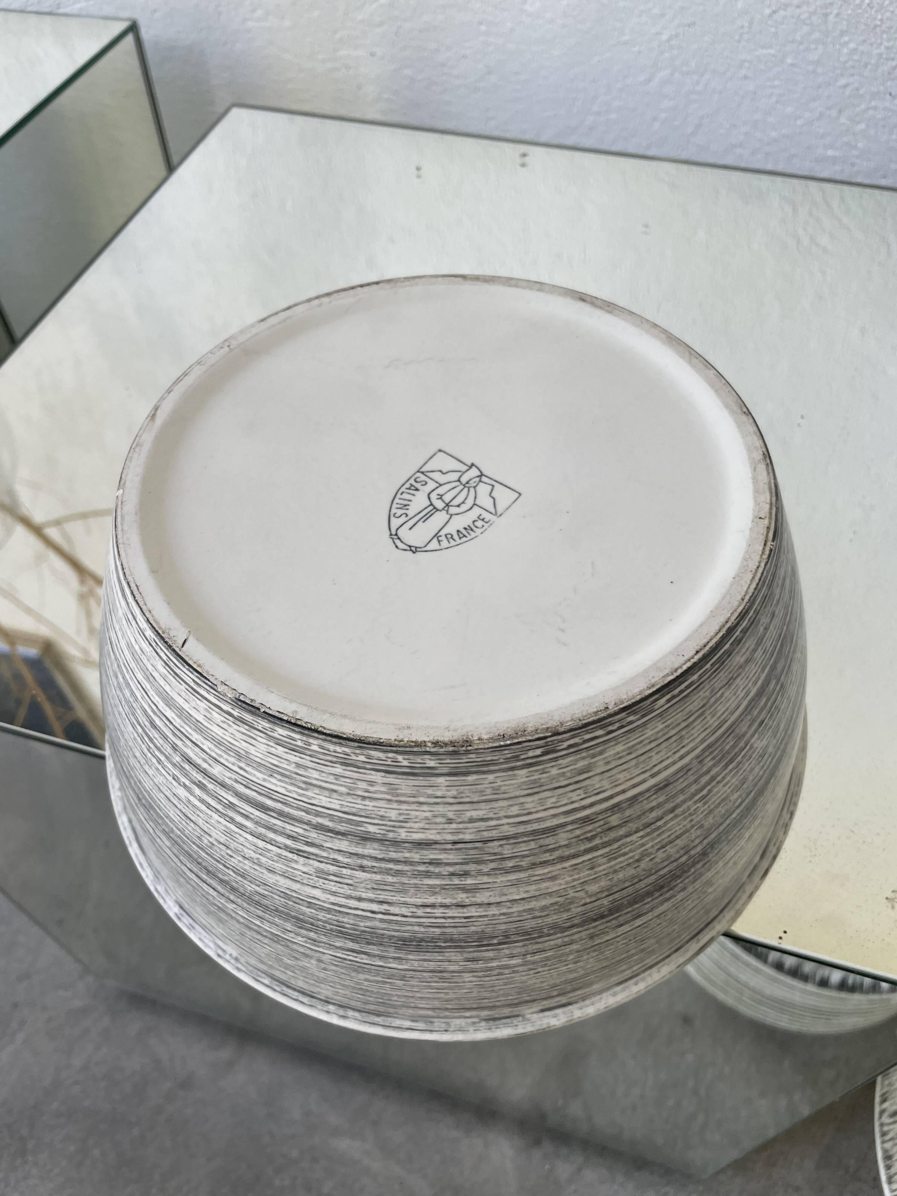 Set of plates and dishes Bazas de Salins 1960