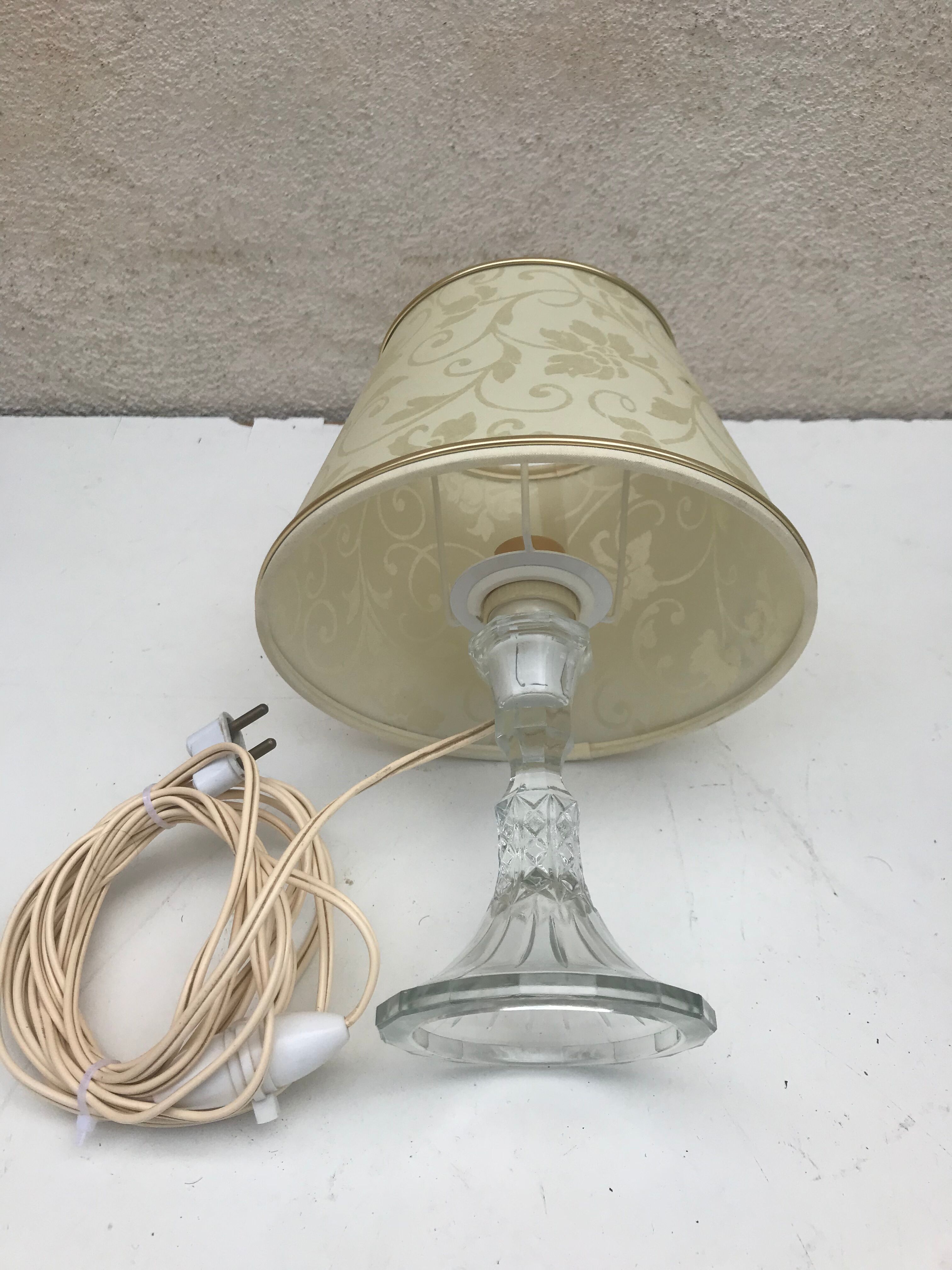 Old molded glass lamp + shade cream & gold 70s vintage