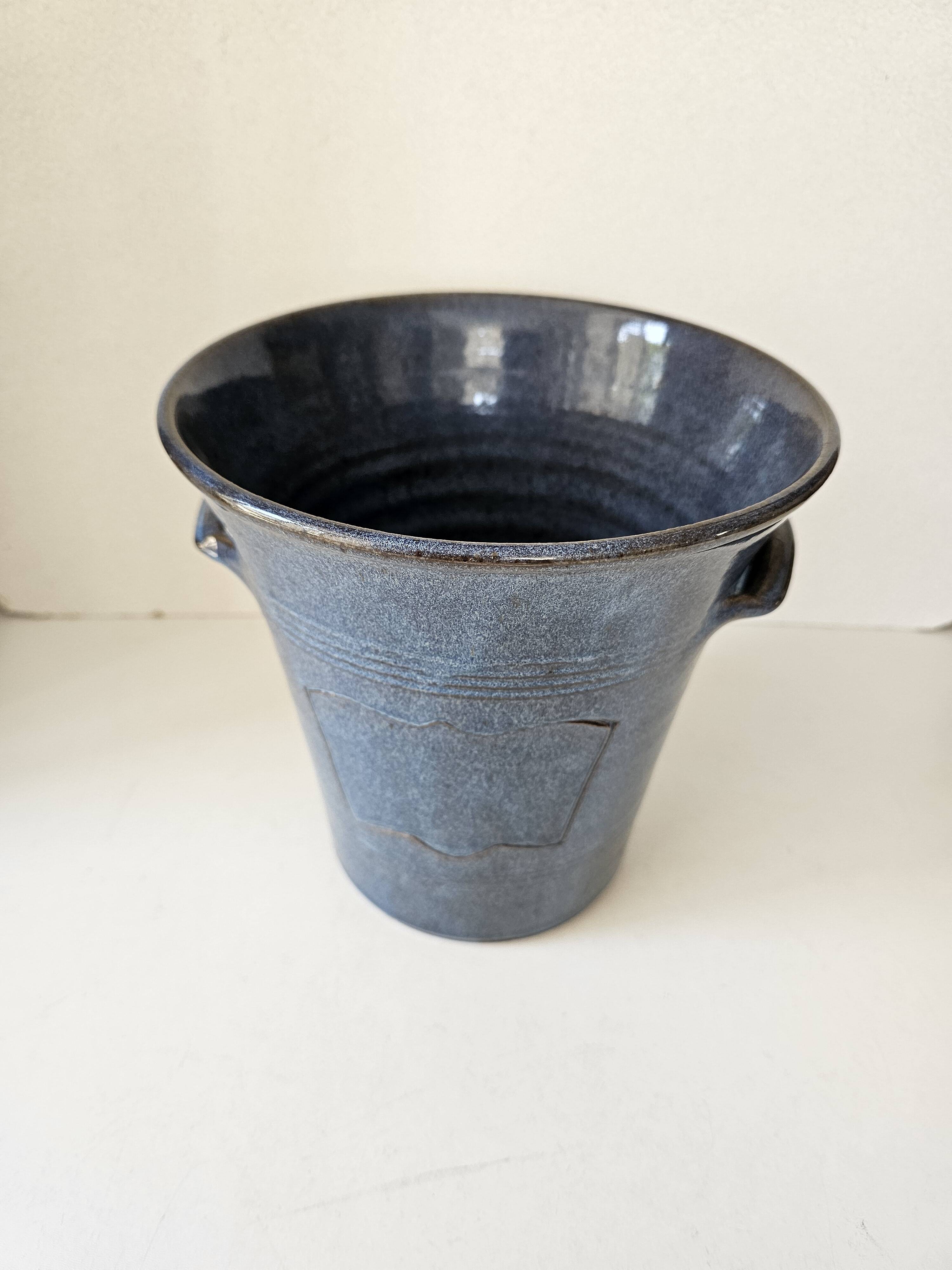 Blue glazed ceramic ice bucket for champagne and wine