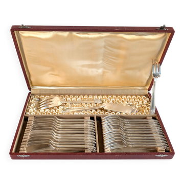 Art Deco silver-plated fish service
