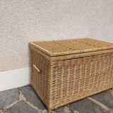 Large rattan wicker chest/trunk