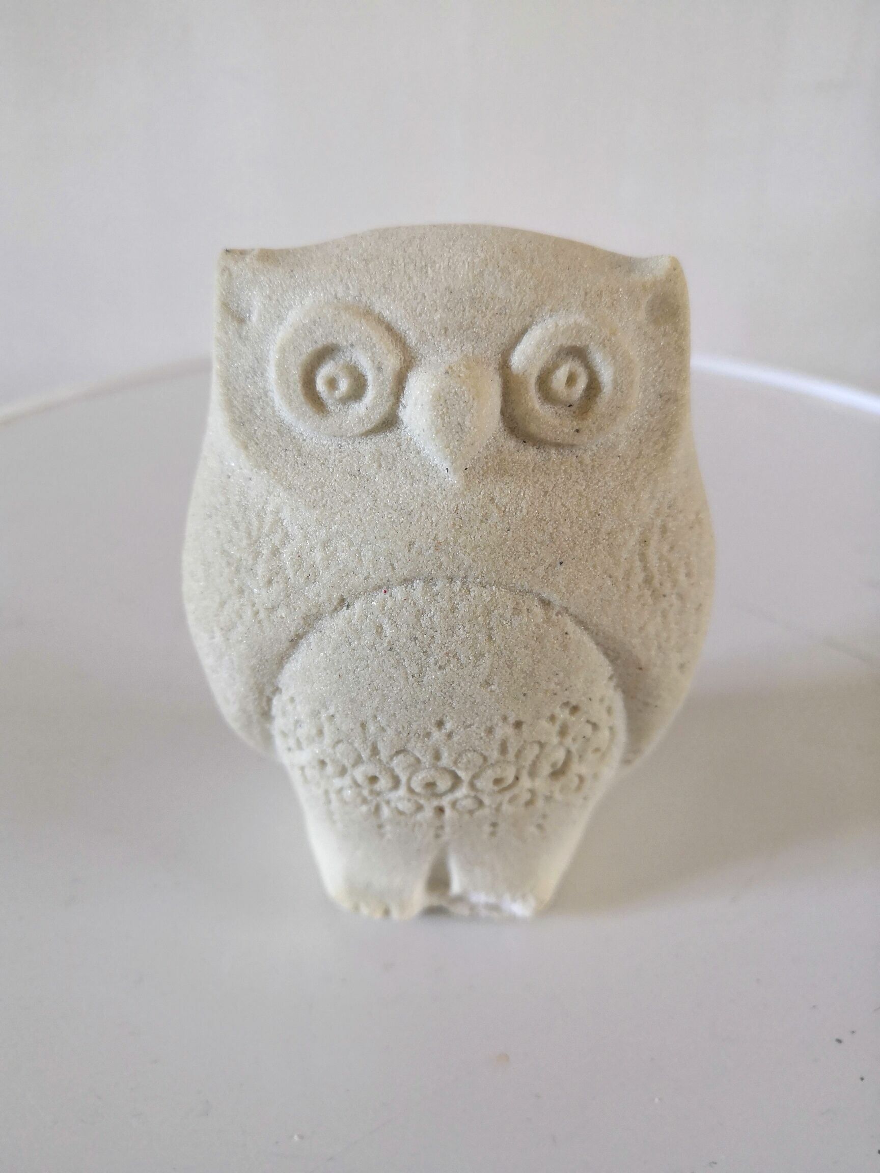 Paper press sculpture owl/owl design Marbell Stone art belgium 70s