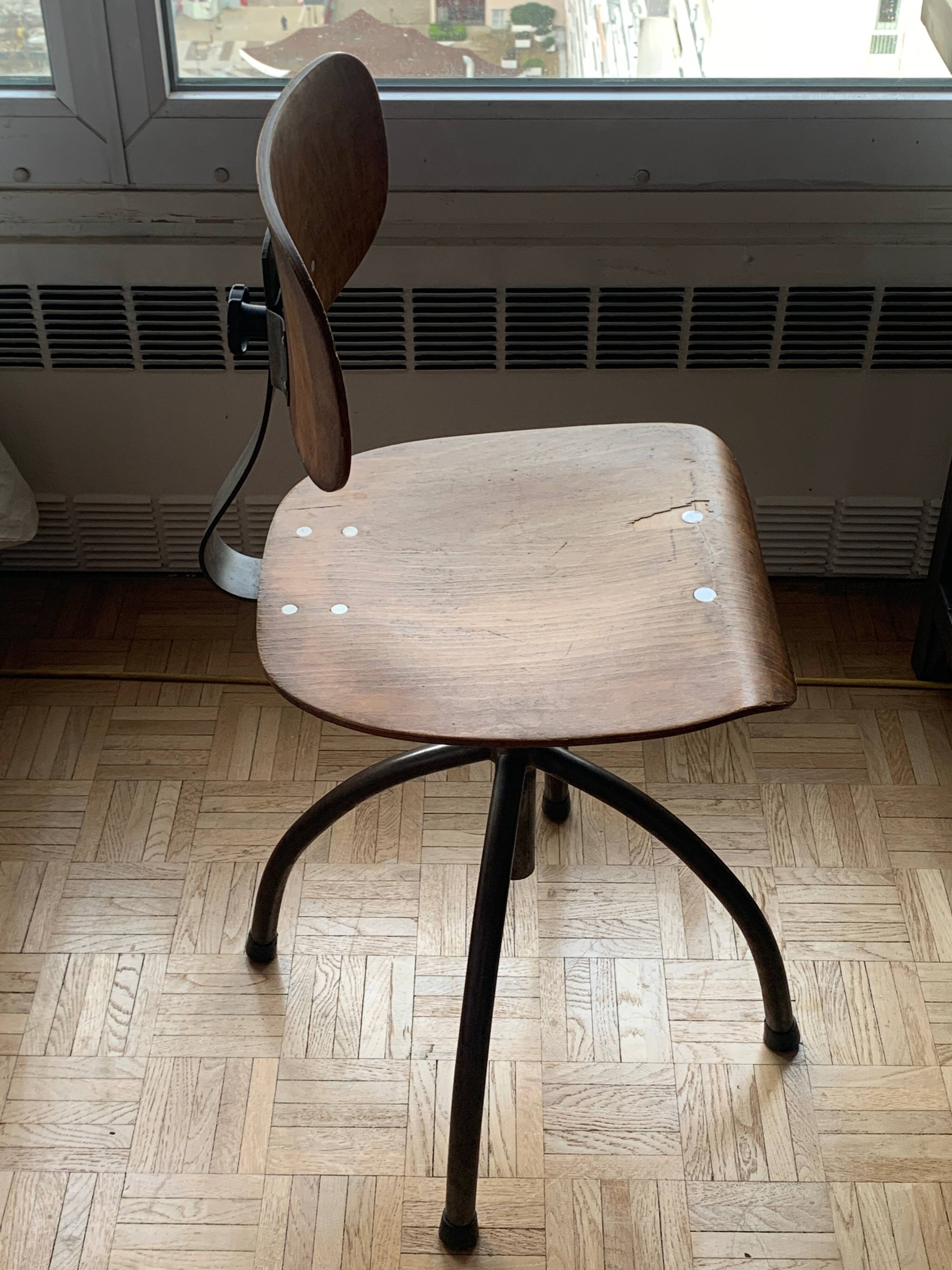 Industrial architect chair