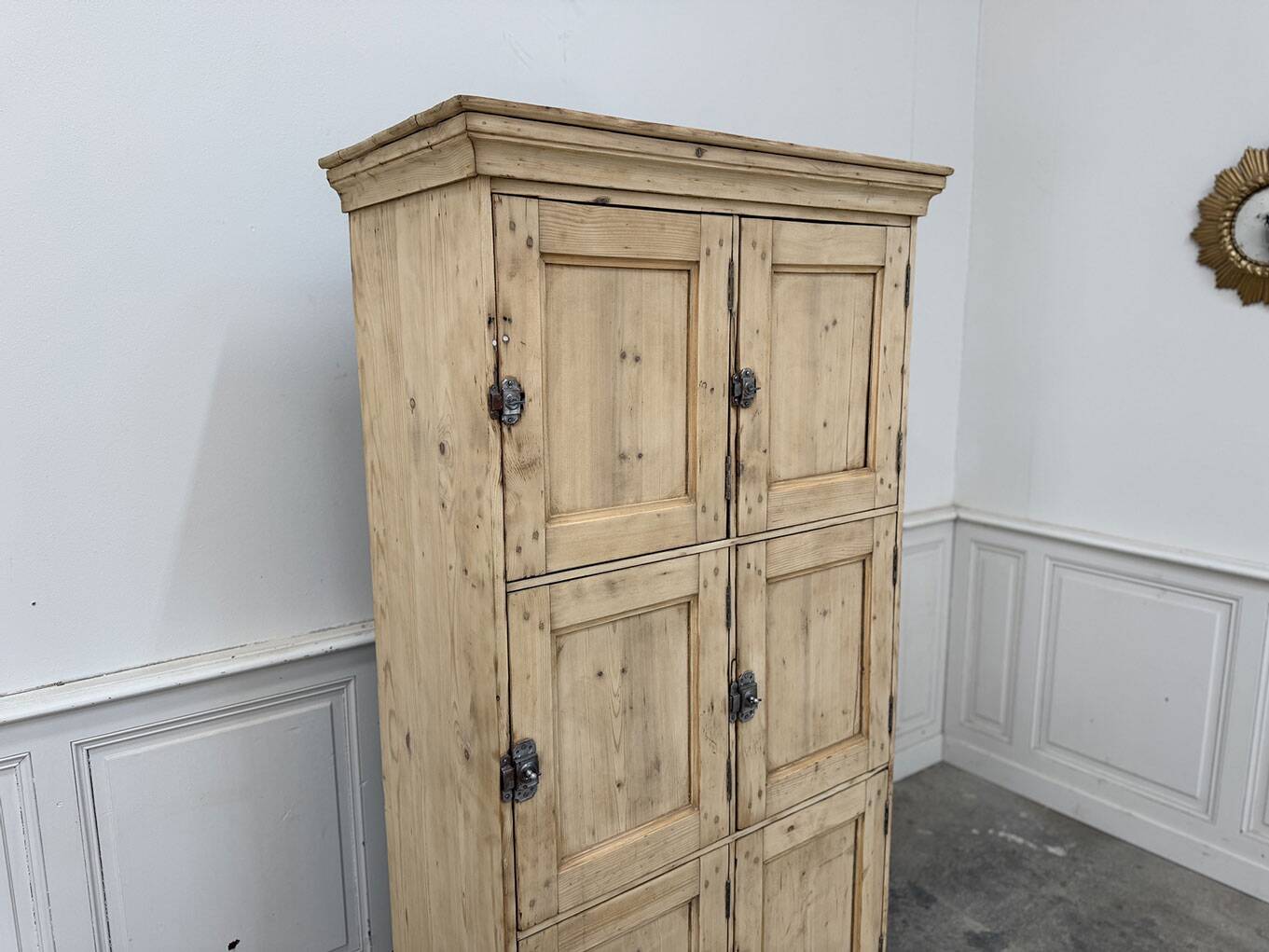 Vestiaire 1900 en sapin
