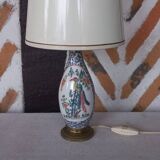 Small Chinese porcelain lamp