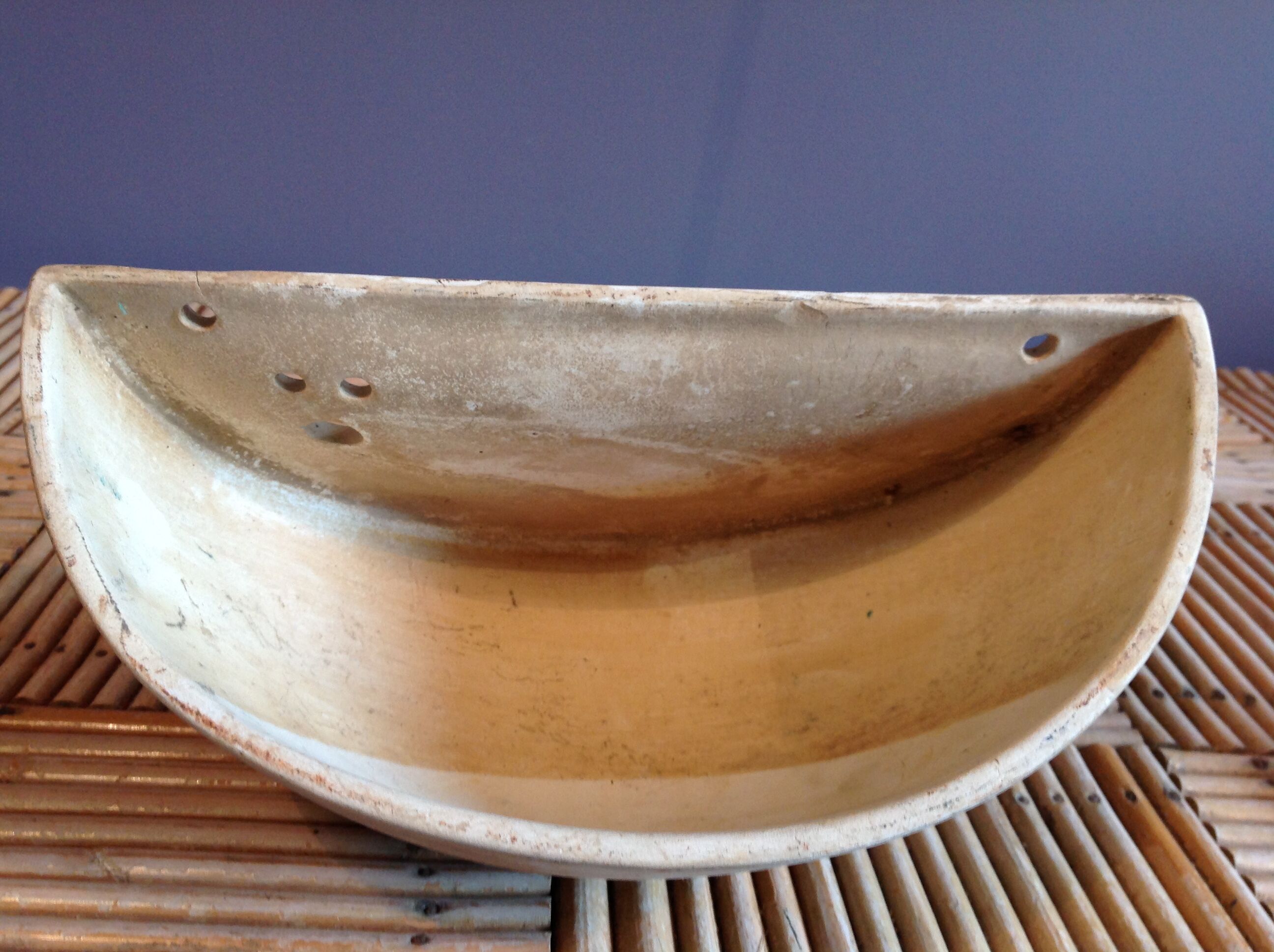 Pottery plant holder