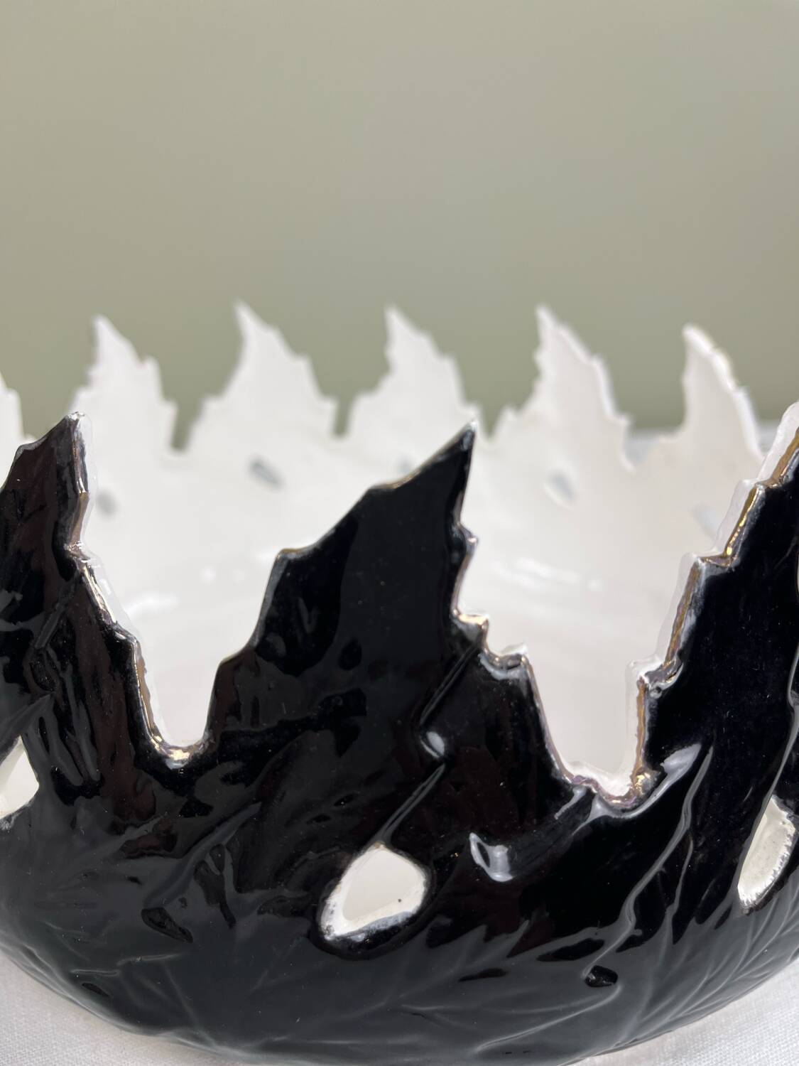 “Silhouette” handcrafted ceramics