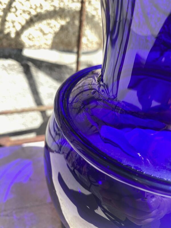 Carafe en verre soufflé Bleu Cobalt - Metropolitan Museum of Art New-York