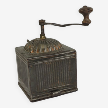 Old Metal Coffee Grinder/Japy