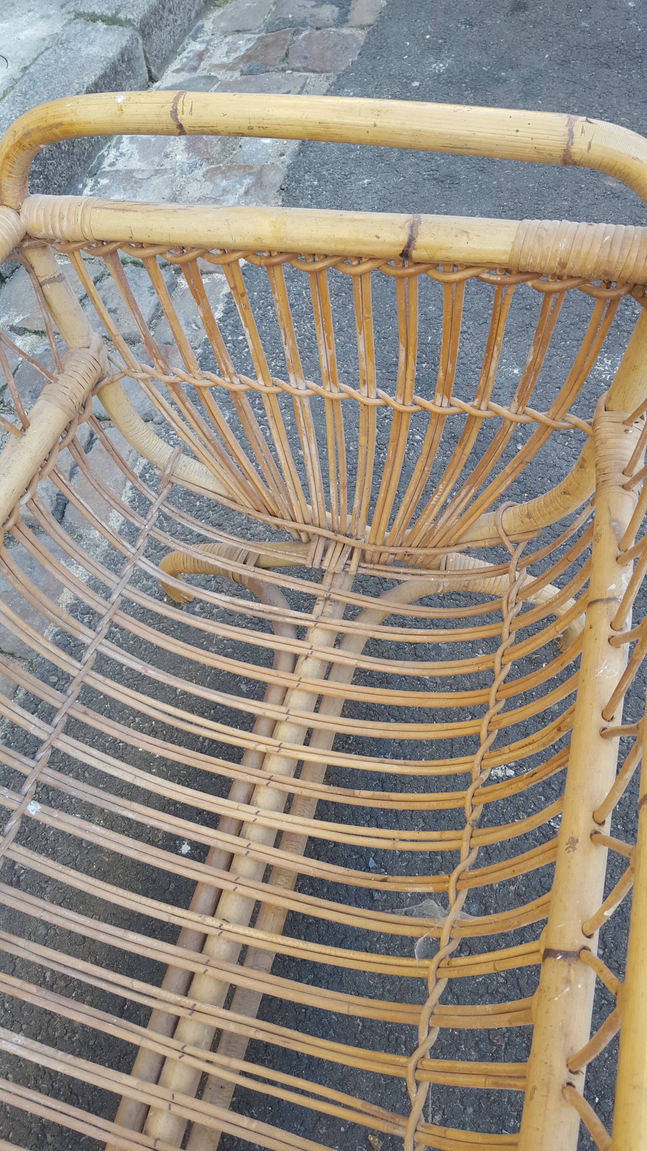 Rattan and bamboo child bed