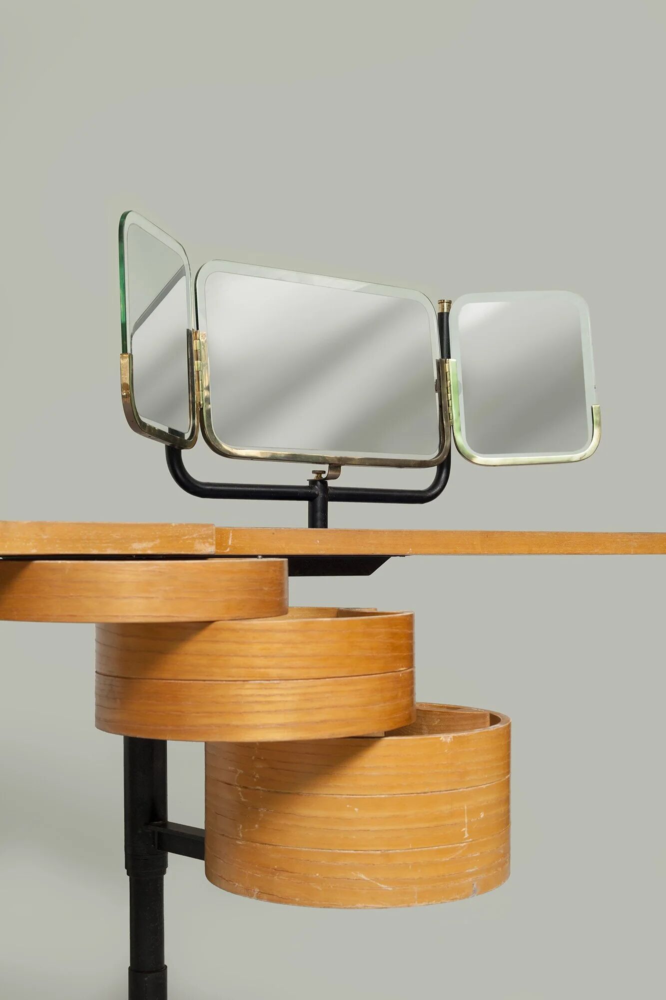 Coiffeuse italienne années 60