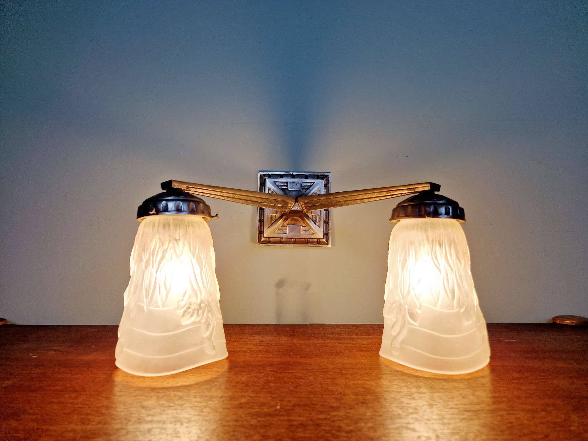 Art Deco double wall light in nickel-plated bronze, Lustrerie Bruxelloise, 1920-30