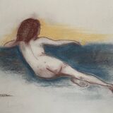 Tableau signé sanguine pastel portait féminin « le divan bleu »