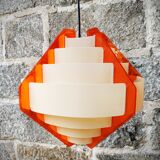 Vintage geometric suspension