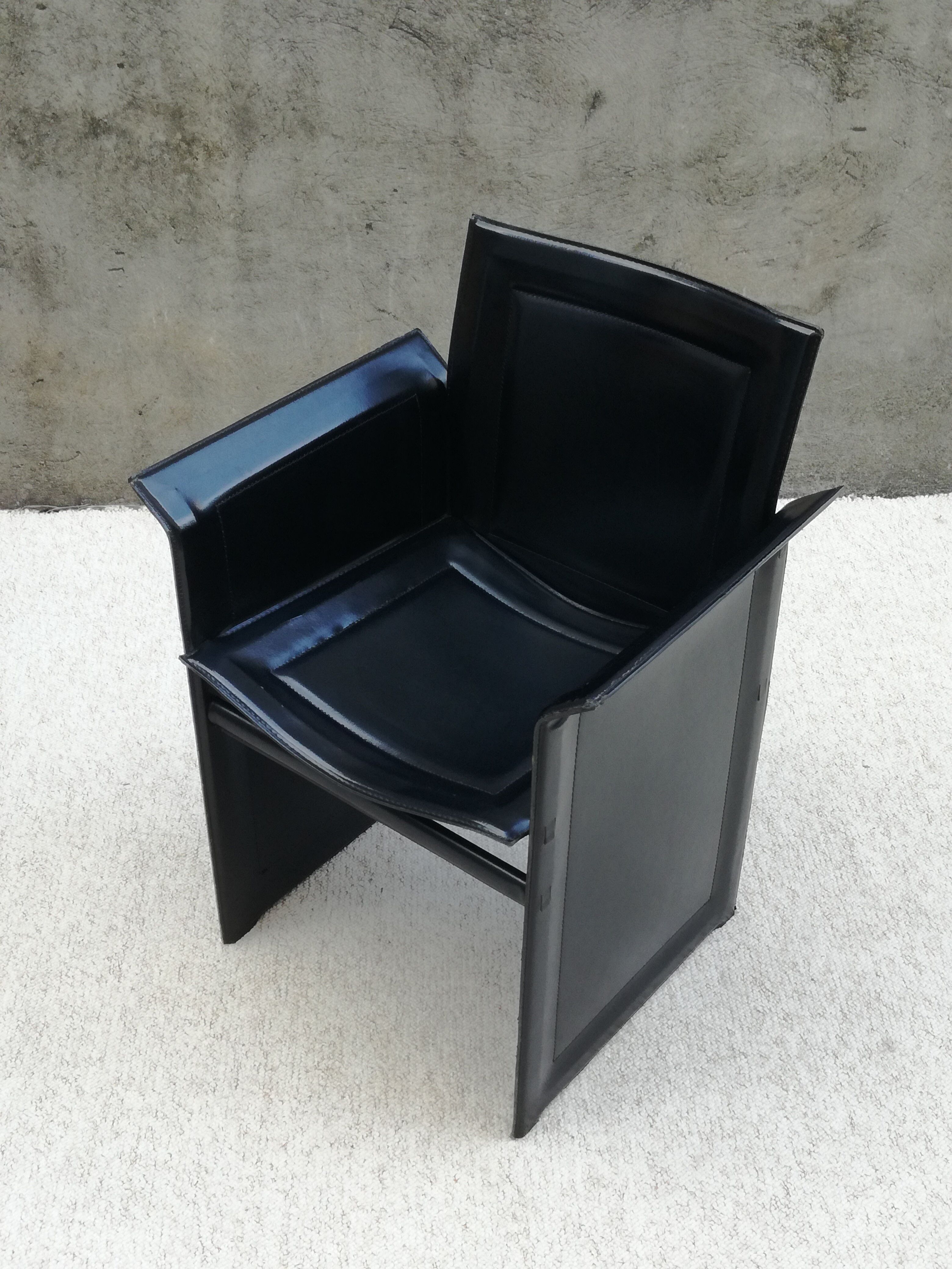 Tito Agnoli Italian black leather design chair