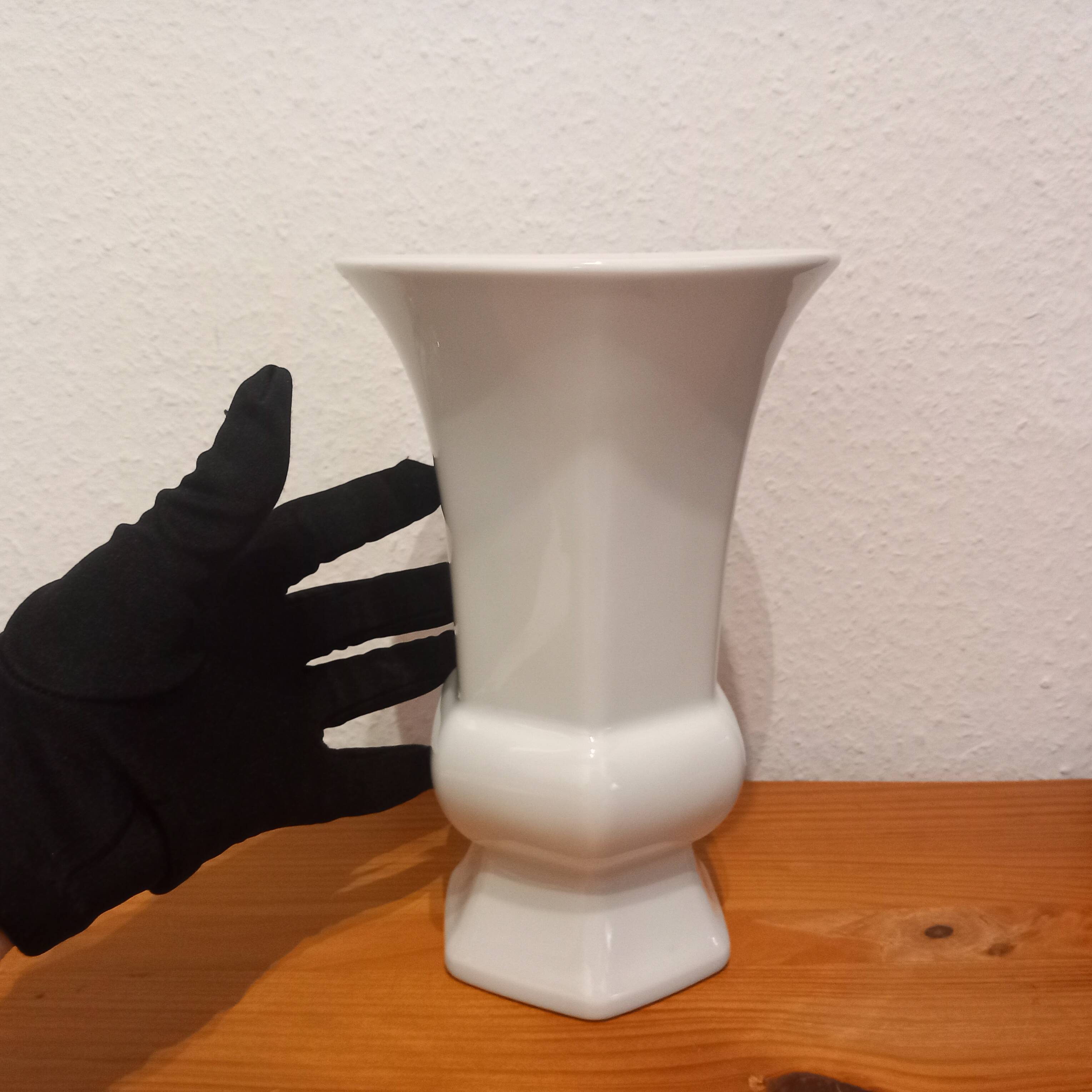 White porcelain vase, German, height 21 cm.