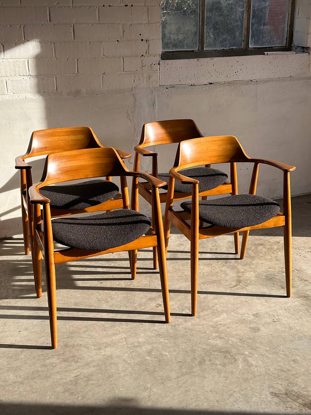 Set of 4 Model 411 armchairs in solid beech, Hartmut Lohmeyer, Wilkahn