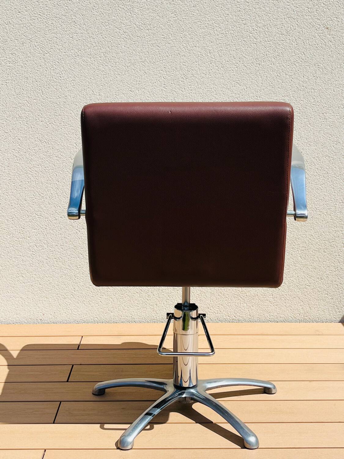 Barber & hairdresser chair