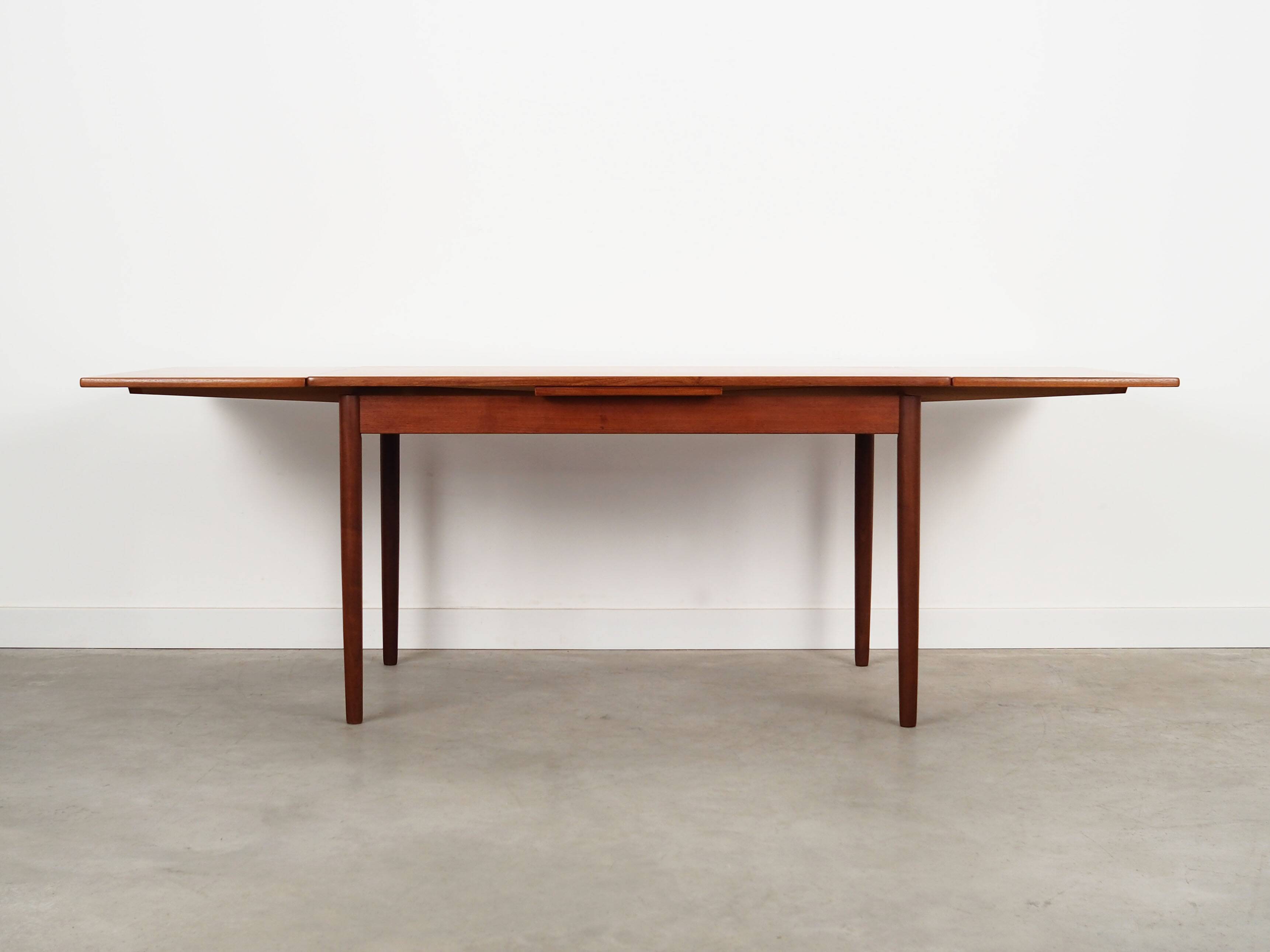 Teak table, Danish design, 1970s, production: Denmark