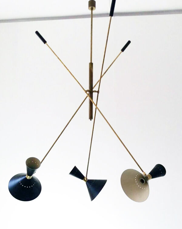 Lustre dans le style des créations italiennes des années 50.