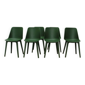 Suite of 6 Remax chairs