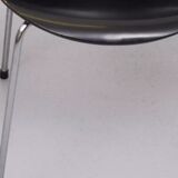 3 chairs arne jacobsen 3107