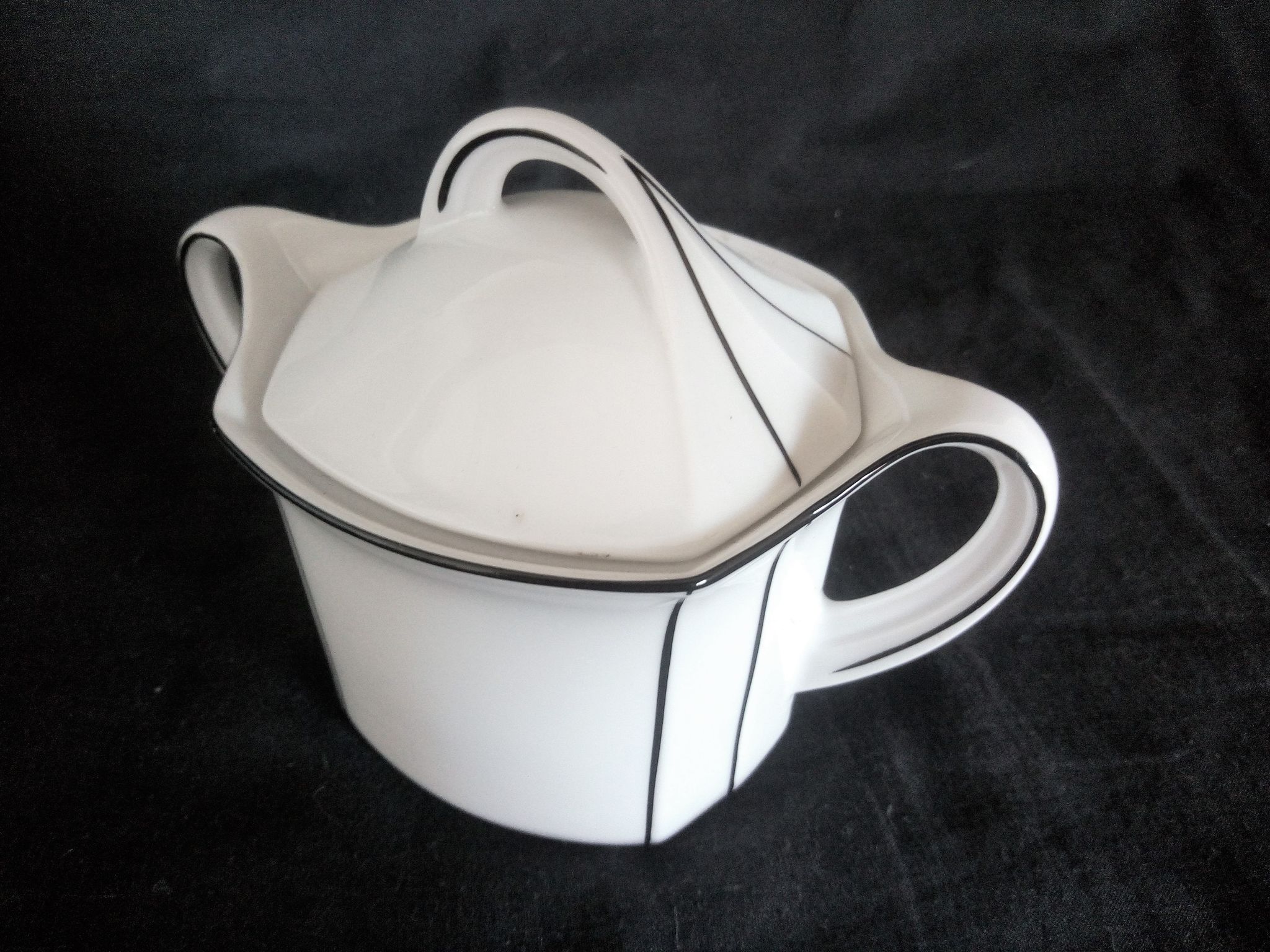 Art Deco coffee service for 6 people in porcelain Winterling Marktleuthen Bavaria (22 pieces)