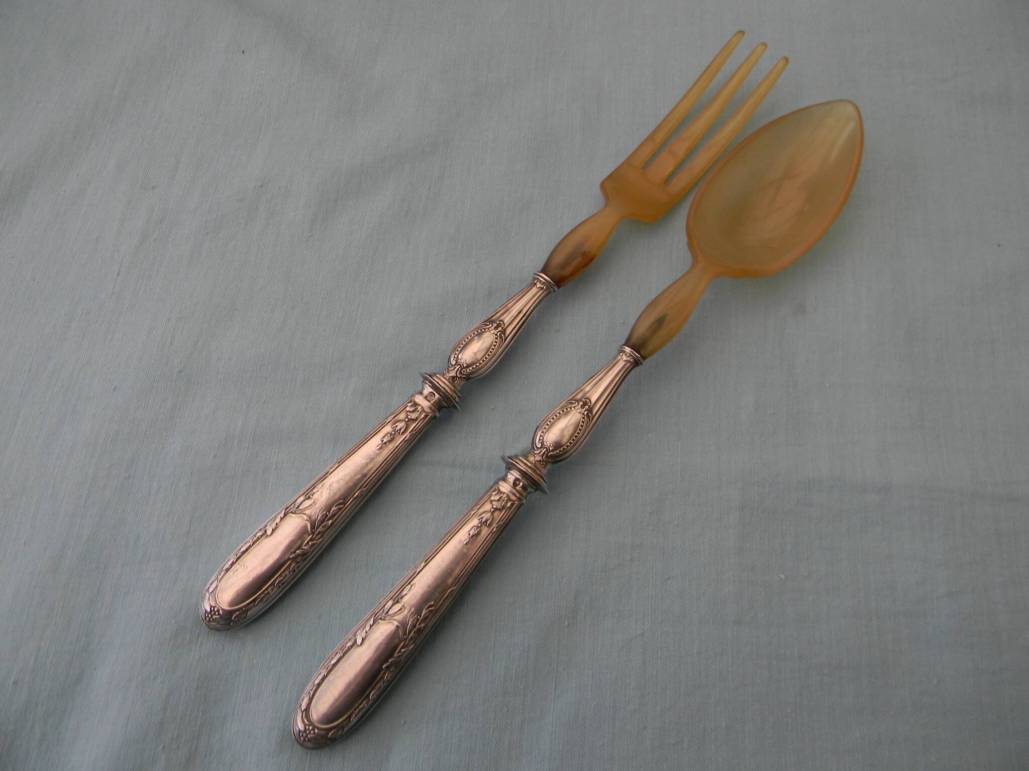 Salad cutlery with silver-filled handles. Minerva hallmark.