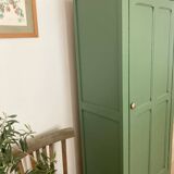 Parisian hosiery wardrobe