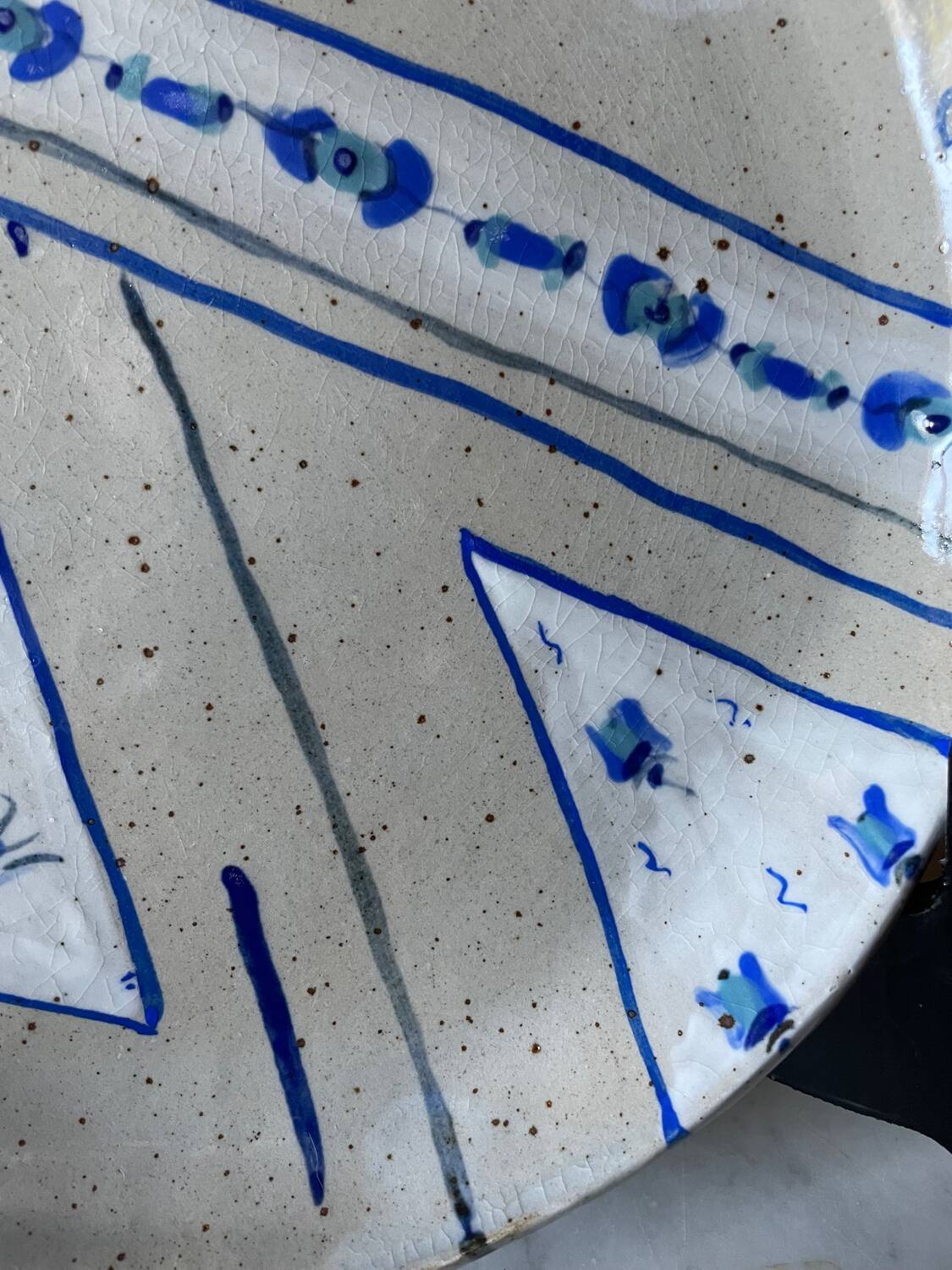 Artisanal stoneware dish