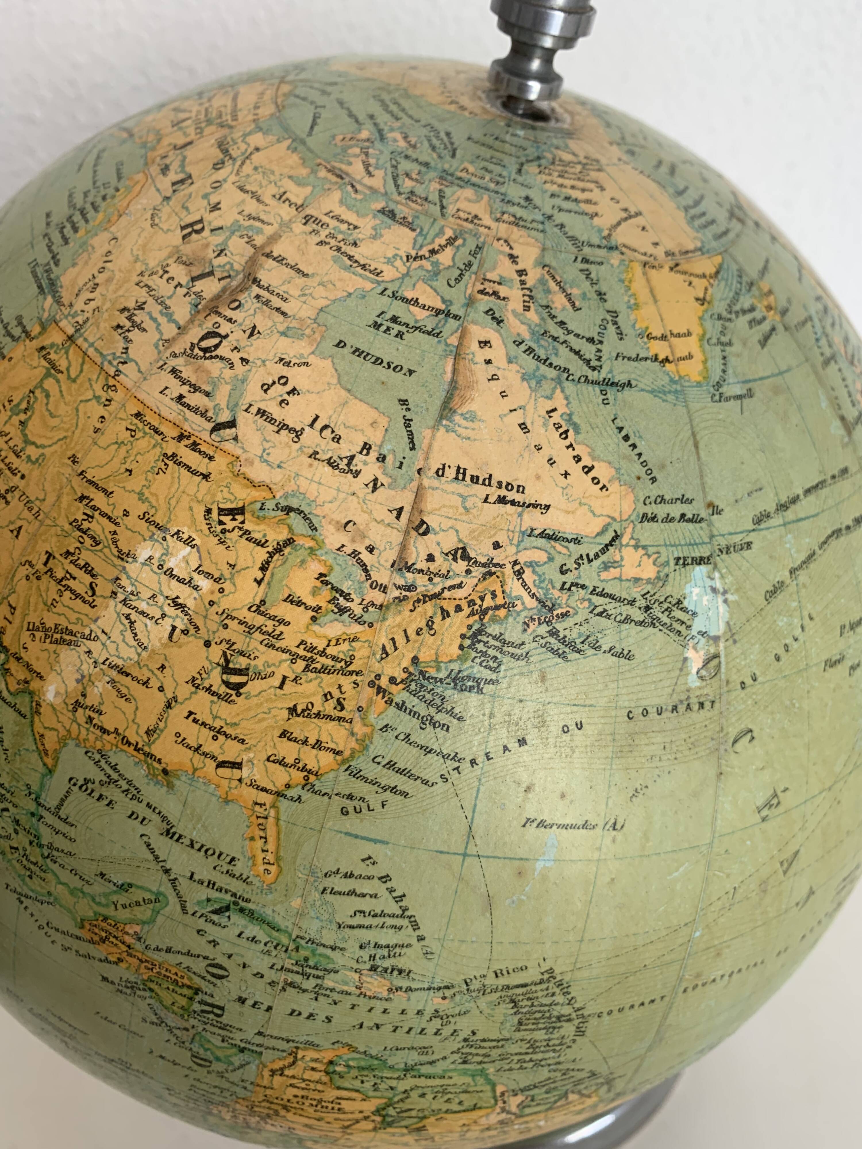 Vintage 1900 terrestrial globe by Bertaux and Thomas in plaster