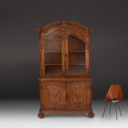 Antique Liège Display Cabinet in Carved Wood, Belgium, 18th Century