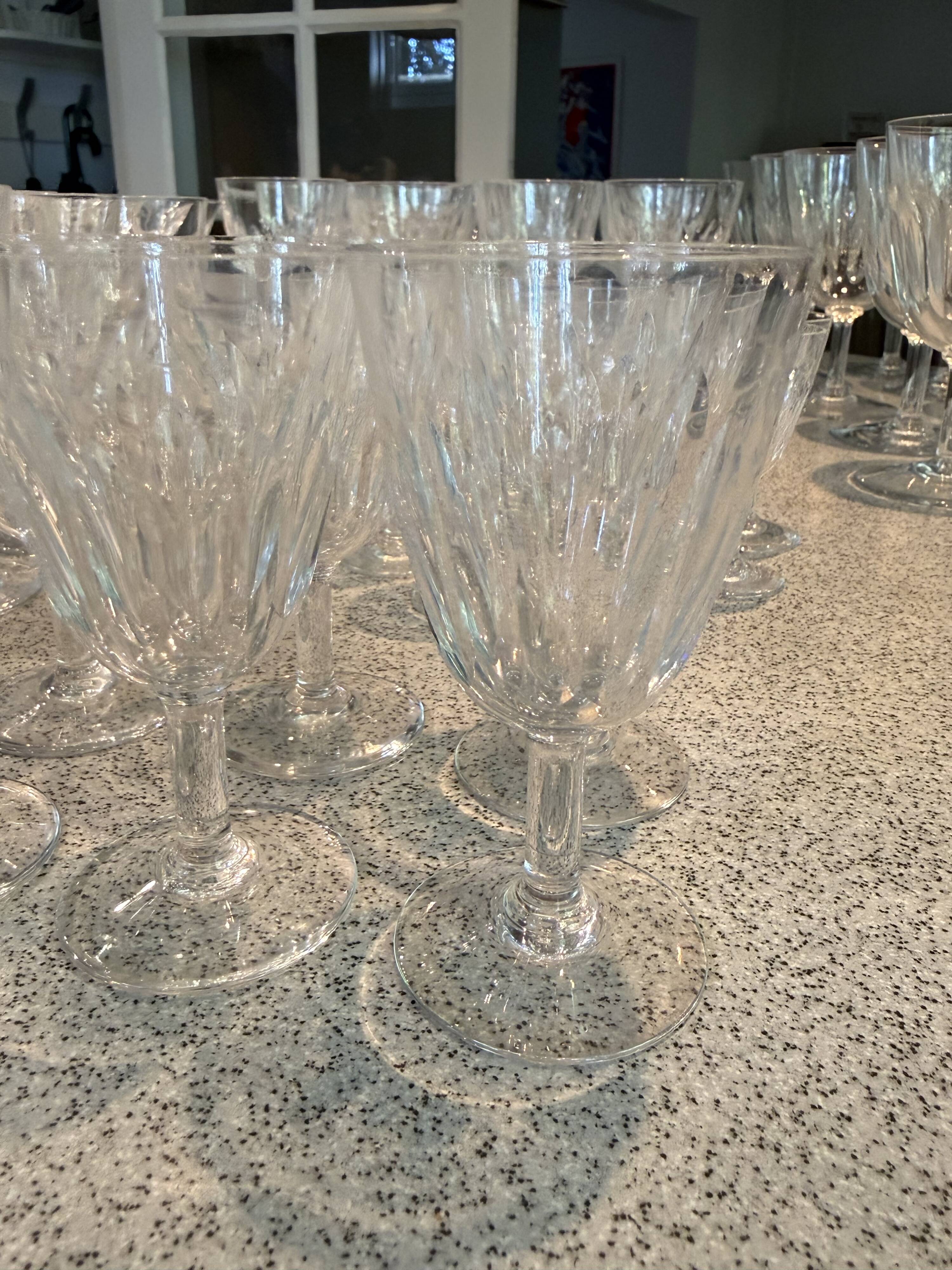 Set of Baccarat glasses model Lorraine