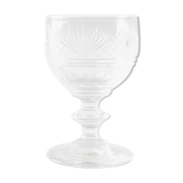 Crystal chiseled glass