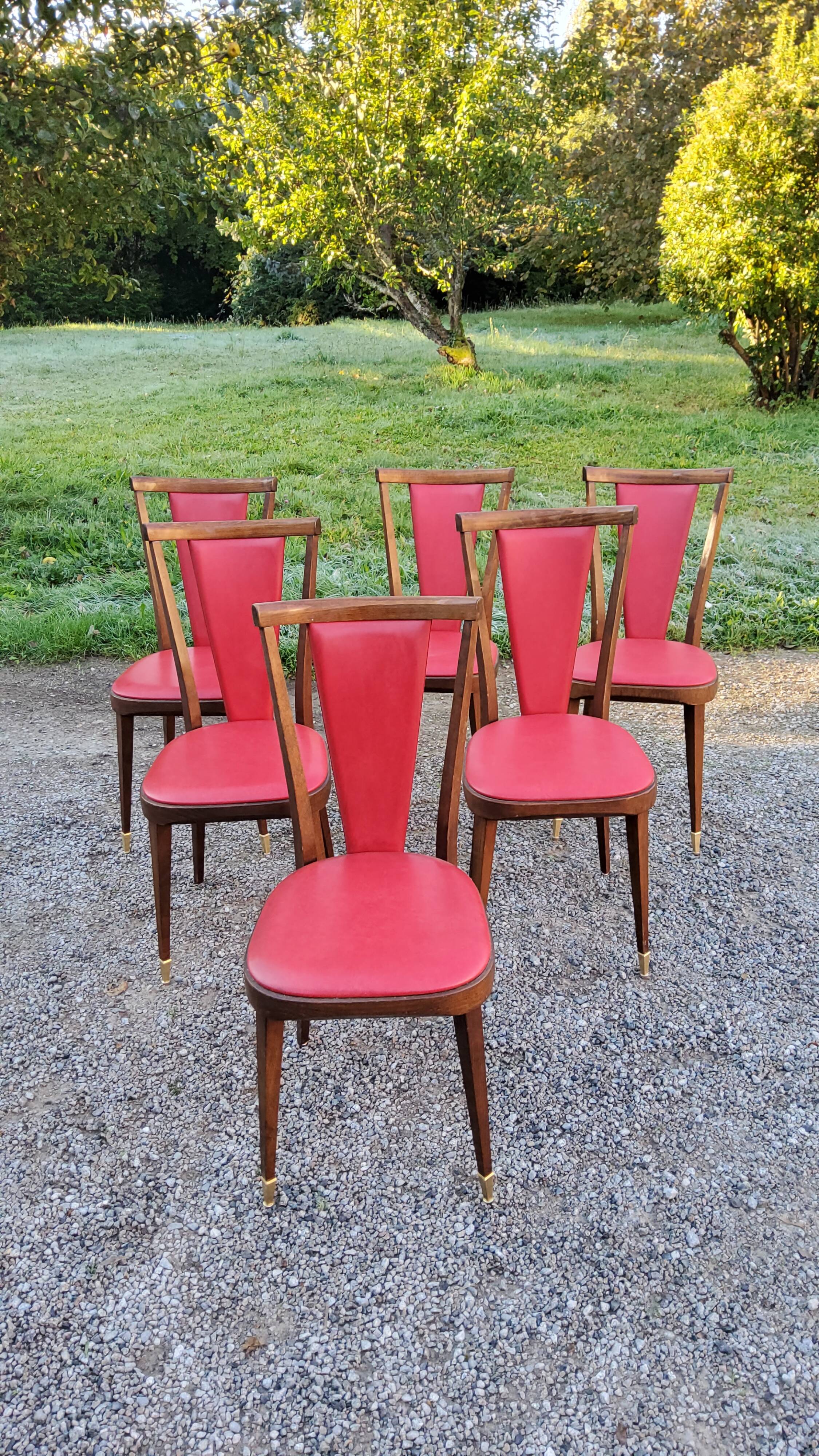 Set of 6 chairs from the 60s in red moleskine