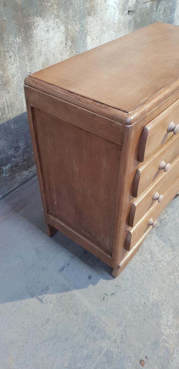 Vintage chest of drawers