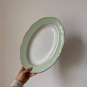 Plat en faïence L’Amandinoise