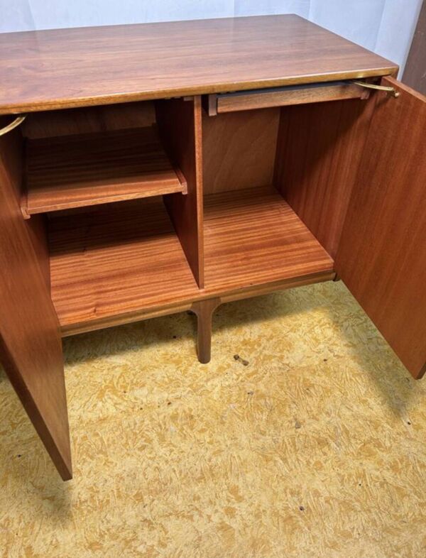 Buffet vintage rétro en teck style milieu du siècle, A.H. McIntosh 1960, Tom Robert