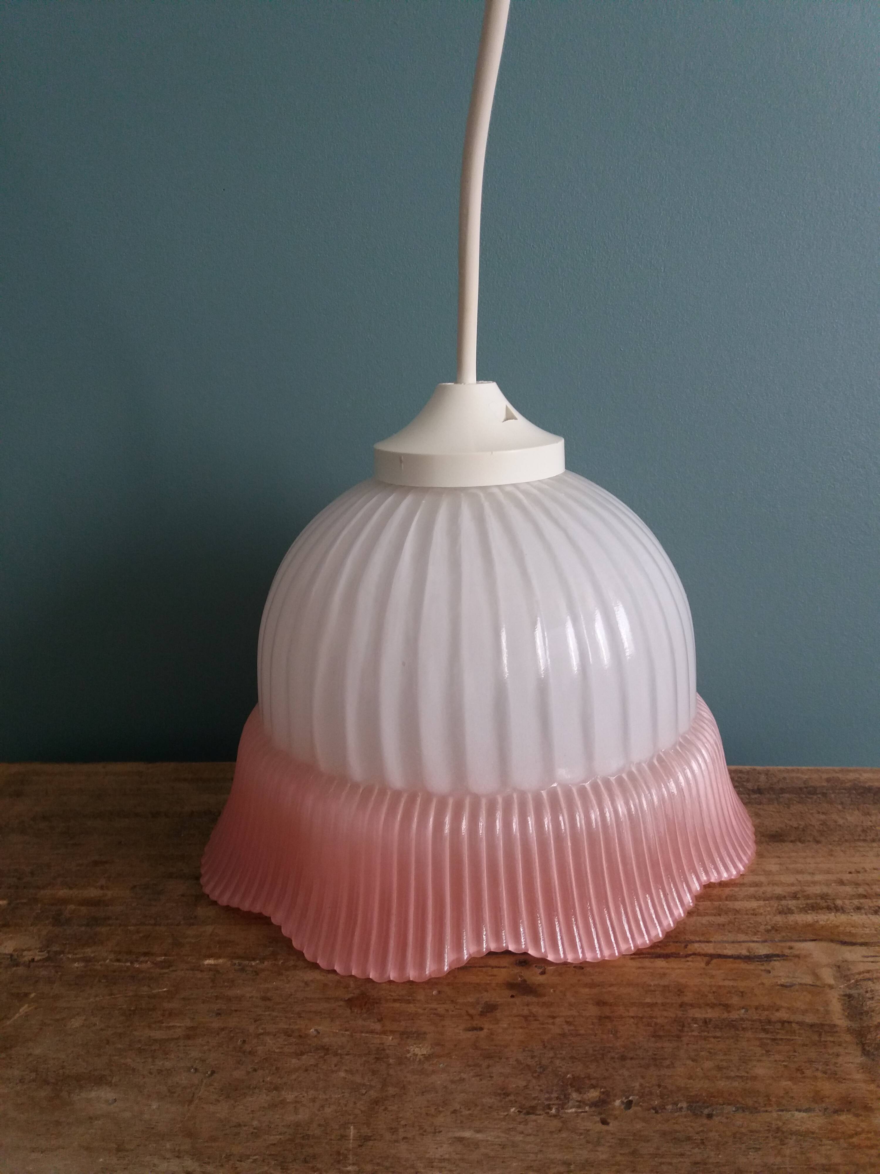 Pendant lamp with glass shade